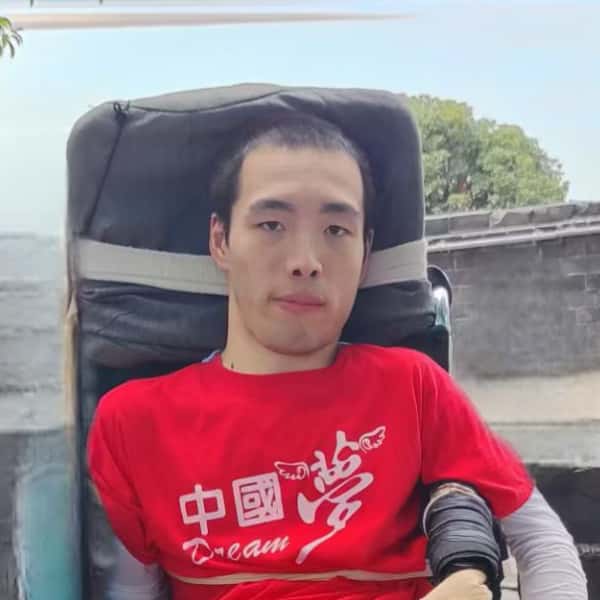 湖南30岁单身帅哥真诚找对象-遂宁征婚相亲网
