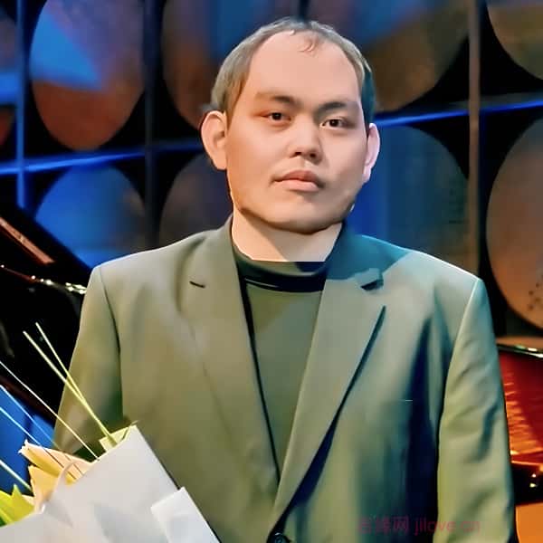 香港27岁单身帅哥真诚找对象-遂宁征婚相亲网