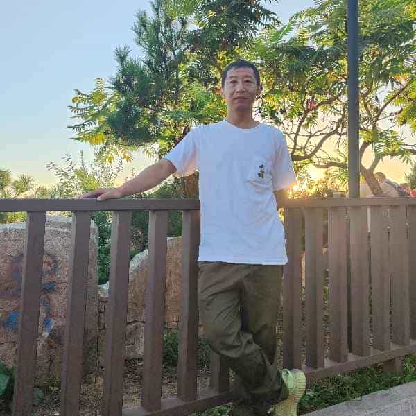 47岁岁辽宁单身帅哥 - 遂宁吉缘网
