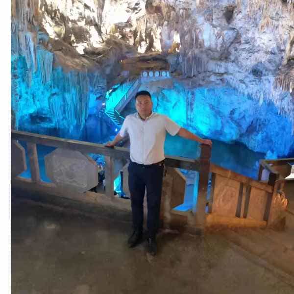 35岁岁云南单身帅哥 - 遂宁吉缘网